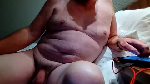 suffolkboy4 online show from 11-21-25, 07:23