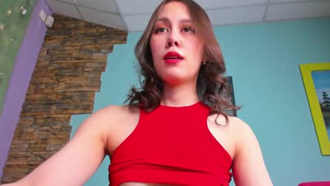 Snapshot of sugar_blond chatting on 02-14-25, 04:26 sugar blond online show from 02-14-25, 04:26