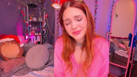 Snapshot of sugar_lips__ chatting on 12-28-24, 04:08 Alice online show from 12-28-24, 04:08