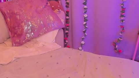 Snapshot of sugar_lips__ chatting on 02-07-25, 09:58 Alice online show from 02-07-25, 09:58