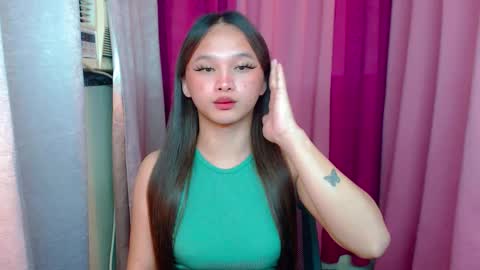 Snapshot of sugar_munch chatting on 02-22-25, 09:26 Cheska online show from 02-22-25, 09:26