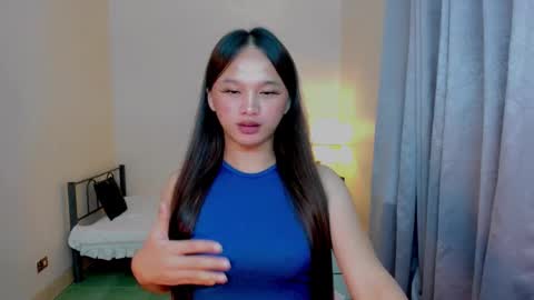Snapshot of sugar_munch chatting on 03-06-25, 09:31 Cheska online show from 03-06-25, 09:31
