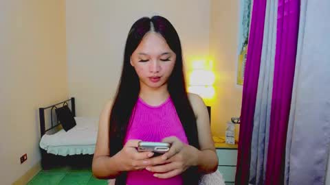 Snapshot of sugar_munch chatting on 03-07-25, 08:44 Cheska online show from 03-07-25, 08:44
