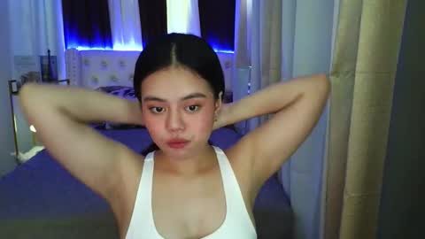 Snapshot of sugar_pinay18x chatting on 11-11-25, 03:06 sugar_pinay18x online show from 11-11-25, 03:06