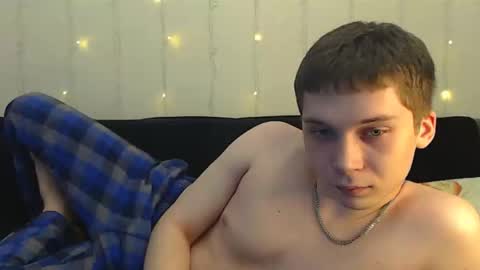 Snapshot of sugarrebit chatting on 12-22-24, 11:00 Sugarbutter  online show from 12-22-24, 11:00