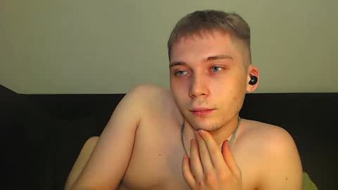 Snapshot of sugarrebit chatting on 02-04-25, 10:34 Sugarbutter  online show from 02-04-25, 10:34