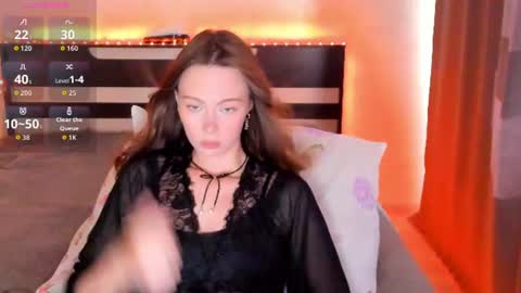 Lola online show from 07-31-26, 09:52