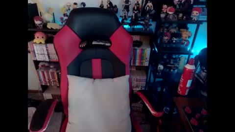 Nami online show from 12-21-25, 09:55