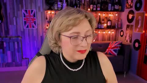 Vivien online show from 03-07-25, 05:28