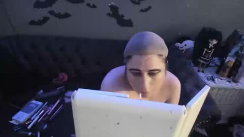 Sugary online show from 01-24-25, 01:14