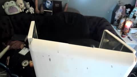 Snapshot of sugary_sweet chatting on 01-16-26, 03:49 Sugary online show from 01-16-26, 03:49