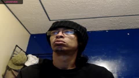 Snapshot of suggabrown_ chatting on 07-15-26, 11:04 suggabrown_ online show from 07-15-26, 11:04