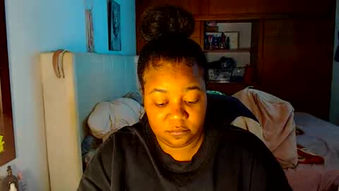 Cami   Back in 2 hours online show from 10-20-25, 04:35