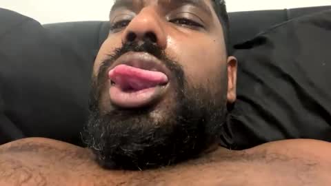 Let me be your knight that saves you online show from 11-20-25, 02:28