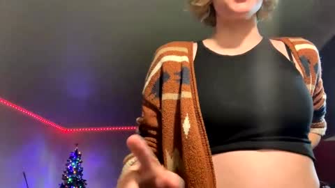 Ophelia online show from 12-07-24, 08:22