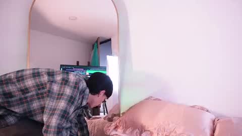 Suki  online show from 07-04-26, 03:07