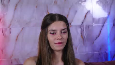 sukie_spooky online show from 10-03-25, 06:43