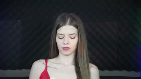 Snapshot of sukie_spooky chatting on 03-26-26, 08:03 sukie_spooky online show from 03-26-26, 08:03