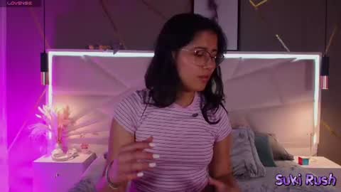 Snapshot of sukirush chatting on 06-24-26, 11:31 SUKI online show from 06-24-26, 11:31