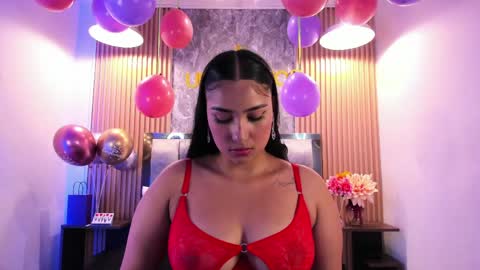 Snapshot of sulay_kim chatting on 05-26-26, 07:43 Sulay online show from 05-26-26, 07:43