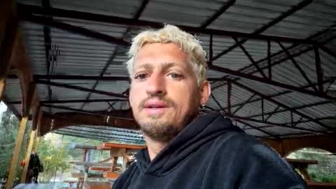 Snapshot of suleymaninki chatting on 11-17-25, 02:01 suleymaninki online show from 11-17-25, 02:01