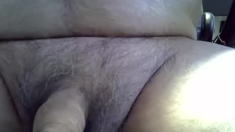 Snapshot of sull670775 chatting on 05-08-26, 01:11 sull670775 online show from 05-08-26, 01:11