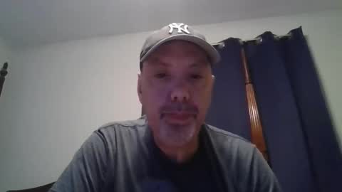 Snapshot of sullydog48 chatting on 09-09-25, 12:32 Sully online show from 09-09-25, 12:32