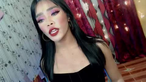 Snapshot of sultry_sirenxx chatting on 12-27-24, 02:33 sultry_sirenxx online show from 12-27-24, 02:33