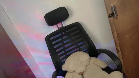 Snapshot of sultry_sirenxx chatting on 02-23-25, 08:00 sultry_sirenxx online show from 02-23-25, 08:00