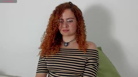 Snapshot of sultrysecrets_ chatting on 12-02-25, 09:43 Ann online show from 12-02-25, 09:43