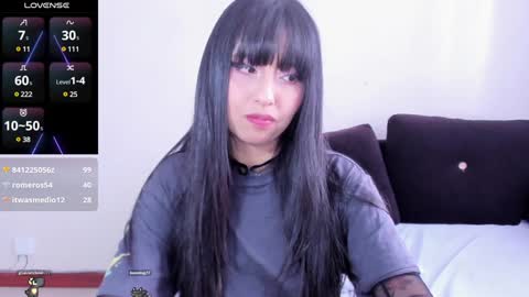 Snapshot of sumeragi_cat chatting on 01-23-25, 07:18 Nicolle online show from 01-23-25, 07:18