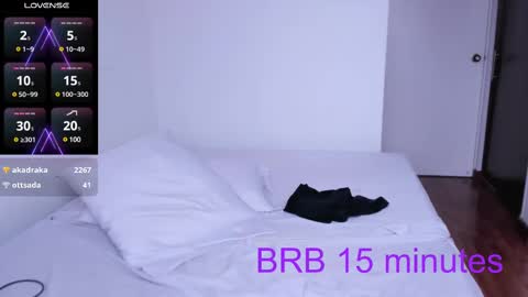 Snapshot of sumeragi_cat chatting on 03-07-25, 07:49 Nicolle online show from 03-07-25, 07:49