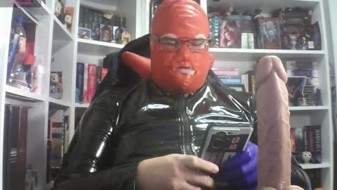 Snapshot of sumisolatex chatting on 01-12-26, 02:44 Sumisolatex online show from 01-12-26, 02:44