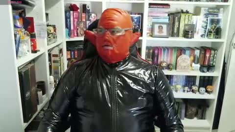 Sumisolatex online show from 05-15-26, 11:17