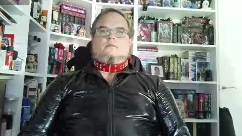 Sumisolatex online show from 07-22-26, 08:17