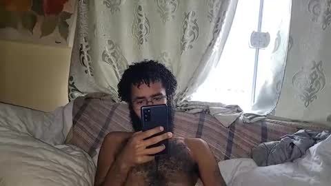 Snapshot of sumjang chatting on 10-28-25, 08:11 Sumjang and Luksmen online show from 10-28-25, 08:11