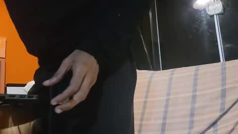 Snapshot of sumjang chatting on 11-18-25, 02:39 Sumjang and Luksmen online show from 11-18-25, 02:39