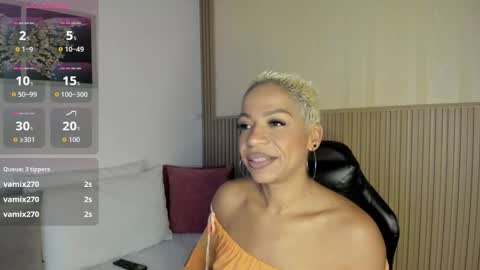 Snapshot of summer__night_ chatting on 11-15-25, 12:13 summer__night_ online show from 11-15-25, 12:13