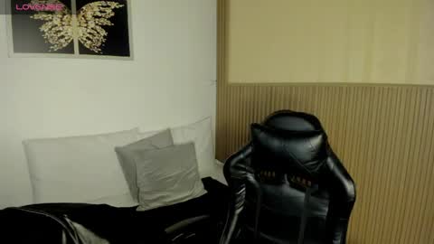 Summer online show from 04-25-26, 01:41