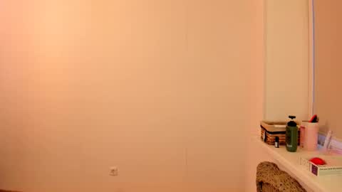 Summer Preston online show from 10-10-25, 05:17