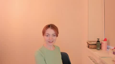 Summer Preston online show from 04-28-26, 04:23