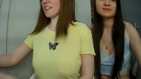 Snapshot of summerbluesky chatting on 04-27-26, 03:10 summerbluesky online show from 04-27-26, 03:10