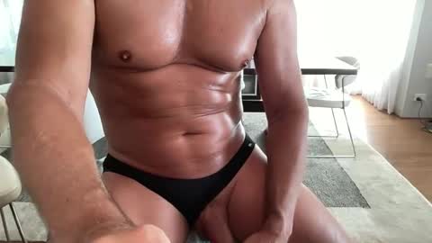 Snapshot of summerfun1975 chatting on 02-12-26, 01:33 Summerfun online show from 02-12-26, 01:33