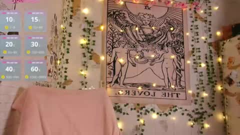 Snapshot of summerhazee chatting on 02-16-26, 06:15 summerhazee online show from 02-16-26, 06:15