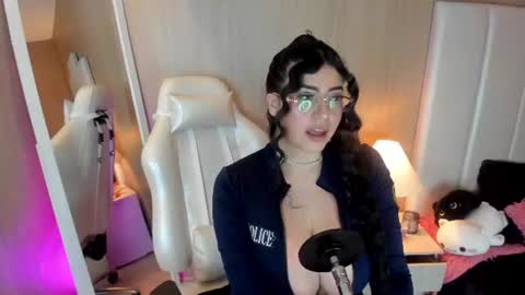      -  - online show from 07-12-26, 01:35