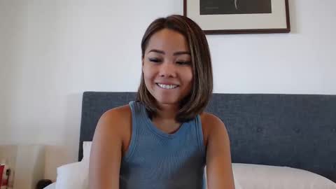 Snapshot of sun_lover_95 chatting on 01-04-25, 03:18 Vy online show from 01-04-25, 03:18