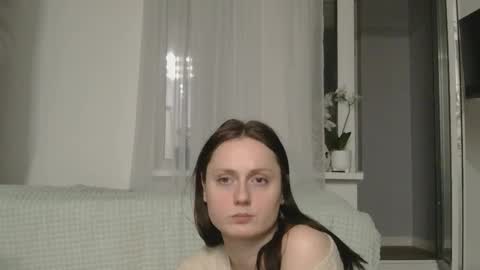 Snapshot of sun_sparkle chatting on 01-15-26, 07:28 Olivia online show from 01-15-26, 07:28