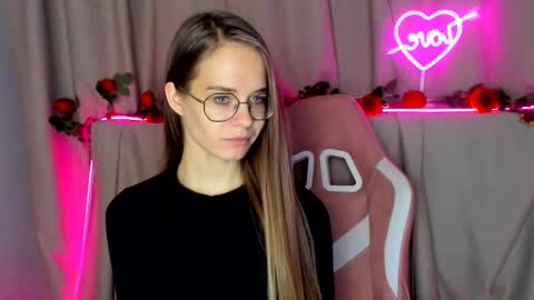 Elen online show from 02-25-25, 05:19