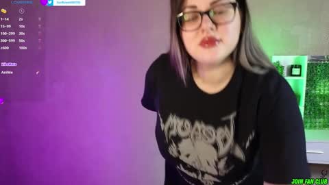 Snapshot of sunflower0907 chatting on 12-20-24, 09:11 Tina. Im topless model online show from 12-20-24, 09:11