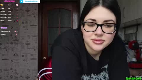 Snapshot of sunflower0907 chatting on 02-21-25, 12:28 Tina. Im topless model online show from 02-21-25, 12:28